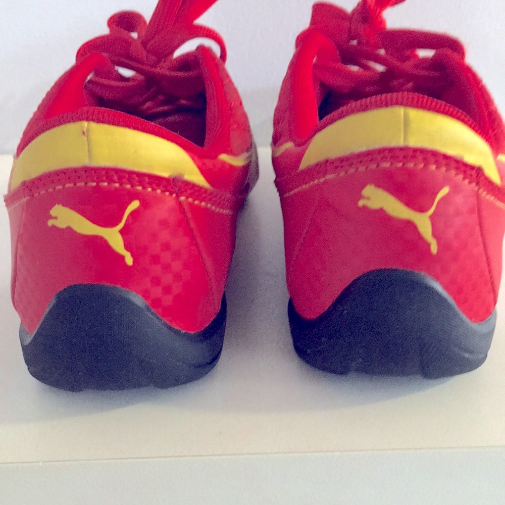Puma - Picture 2 of 9